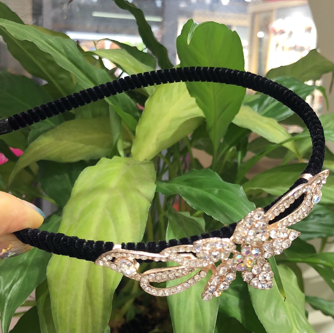 New Korean Fashion Pearl Rhinestone Alloy Head Band Hairpin Hairpin Jewelry New Korean Fashion Rhinestone Alloy Head Band Hairpin Jewelry 4 details Picture