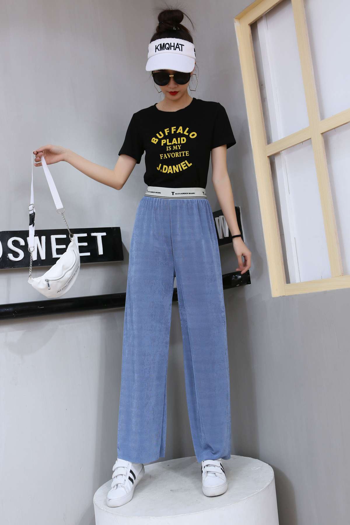 Ice silk wide-leg pants Application Scenario