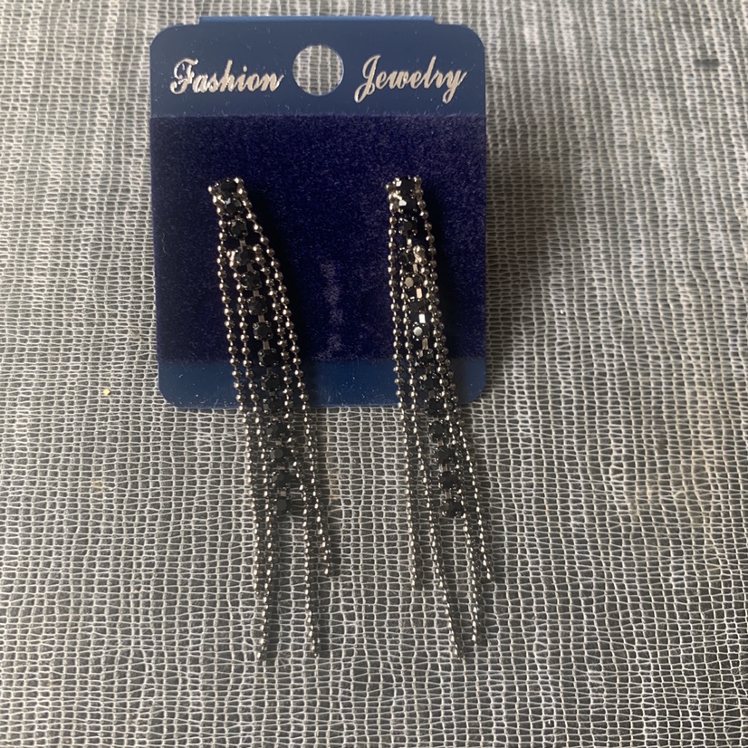 Black beaded earrings with whiskers gun Black earrings