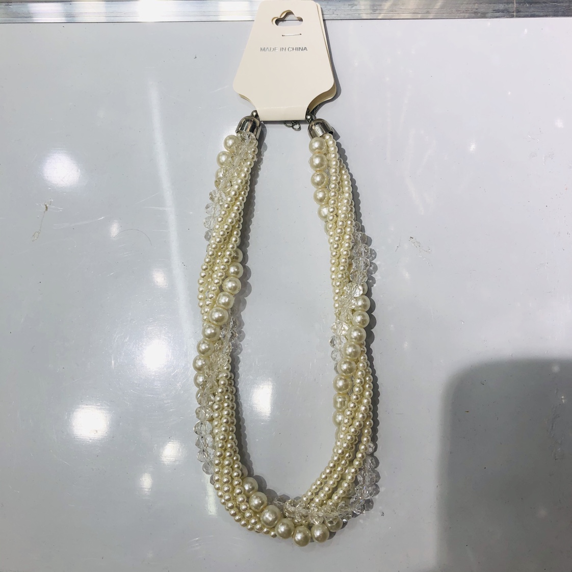 The factory direct sale hemp flower necklace crystal necklace multi - color optional thumbnail