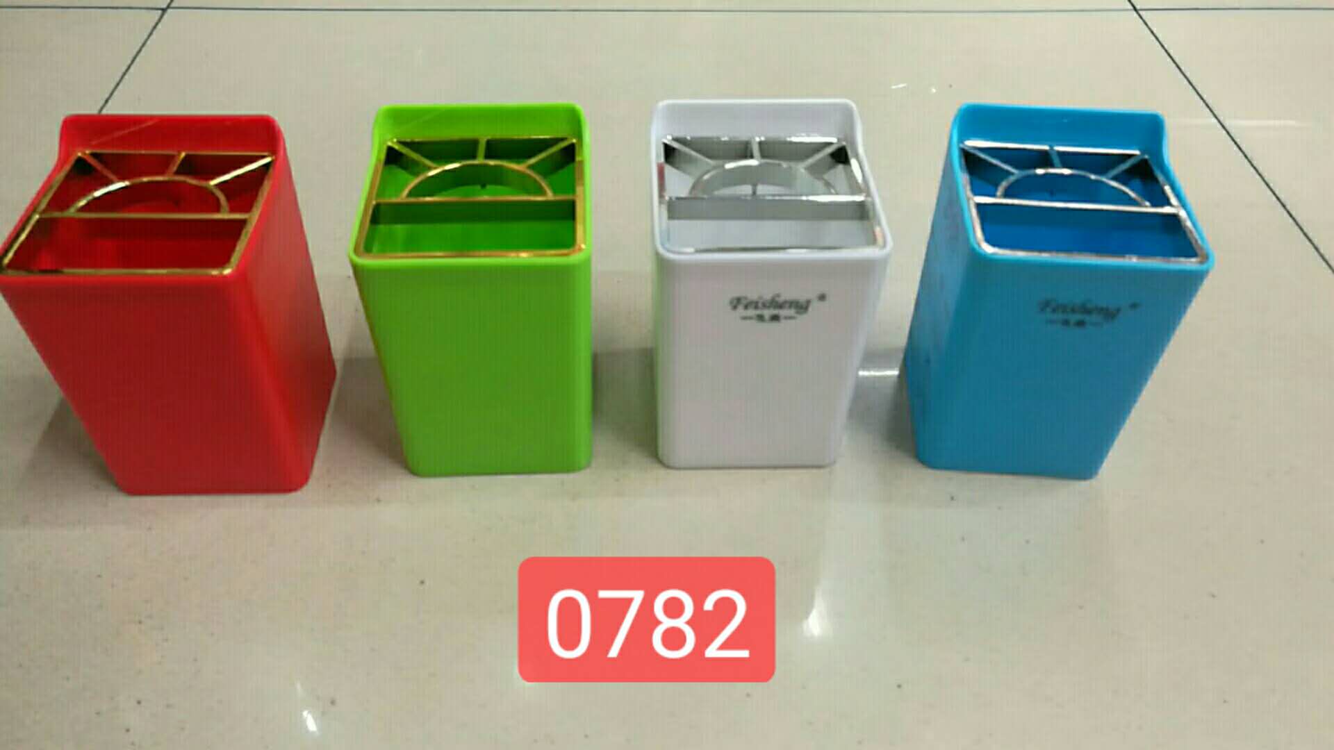 Pen container plastic container plastic pen container square thumbnail