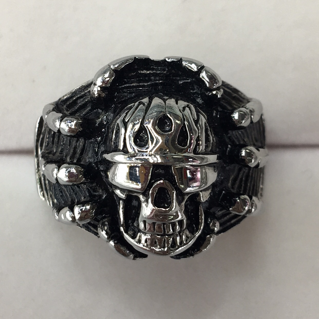 Stainless steel skull full claw ring neutral thumbnail