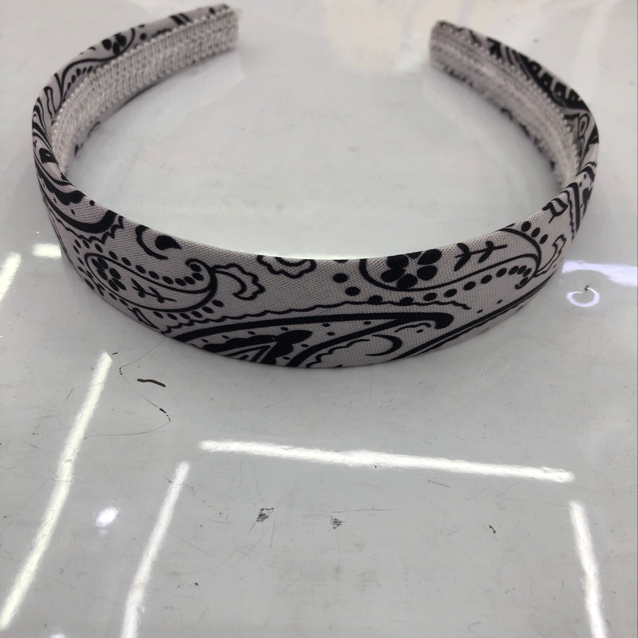 750 cloth full head clasp thumbnail