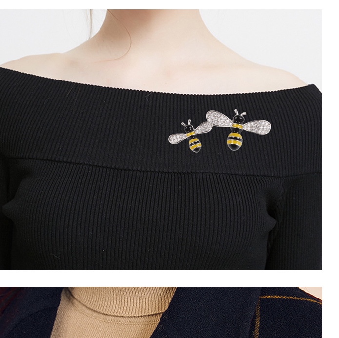 Korean version high-end oil-dripping bee zircon brooch Specification image