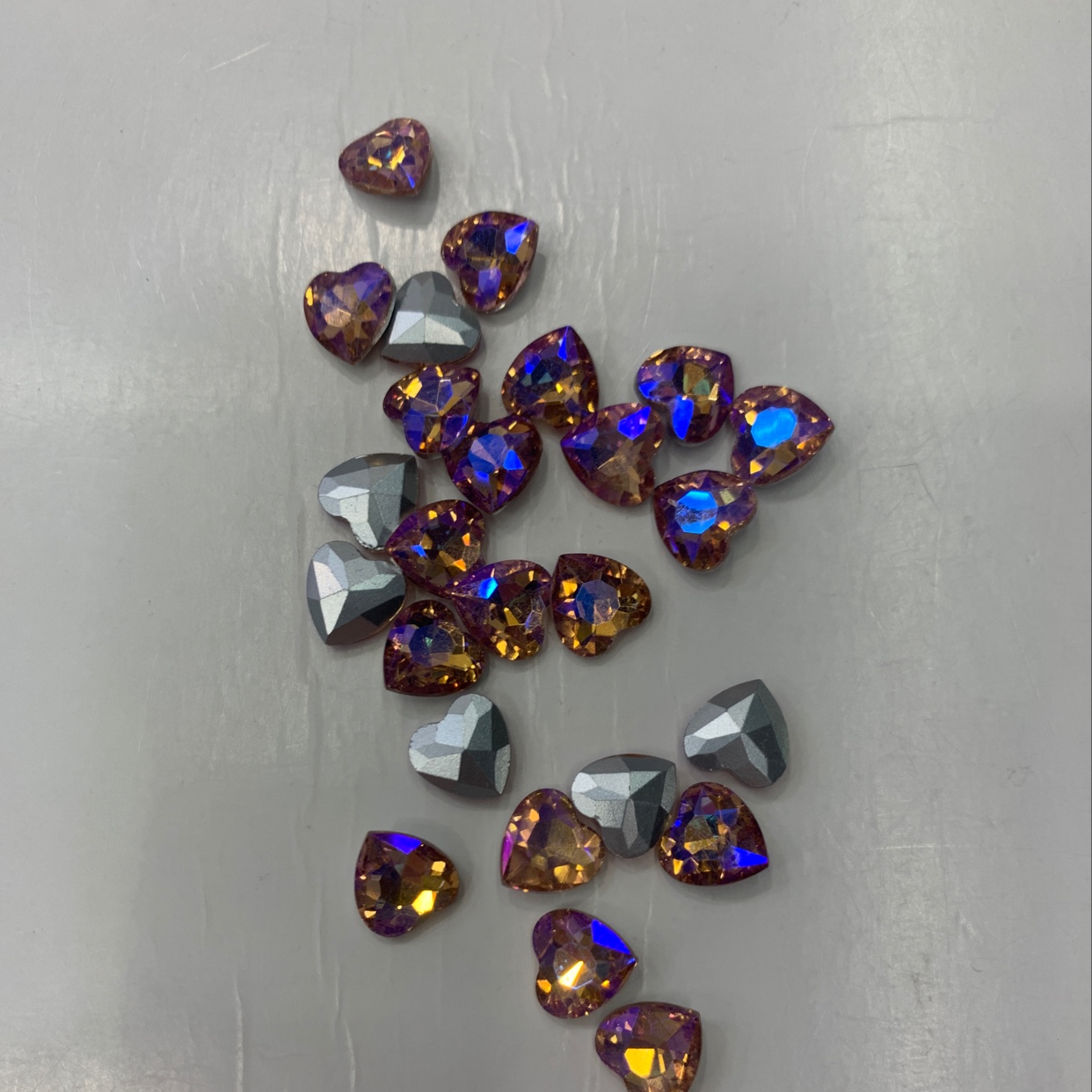 10mm Heart Water Red AB details Picture
