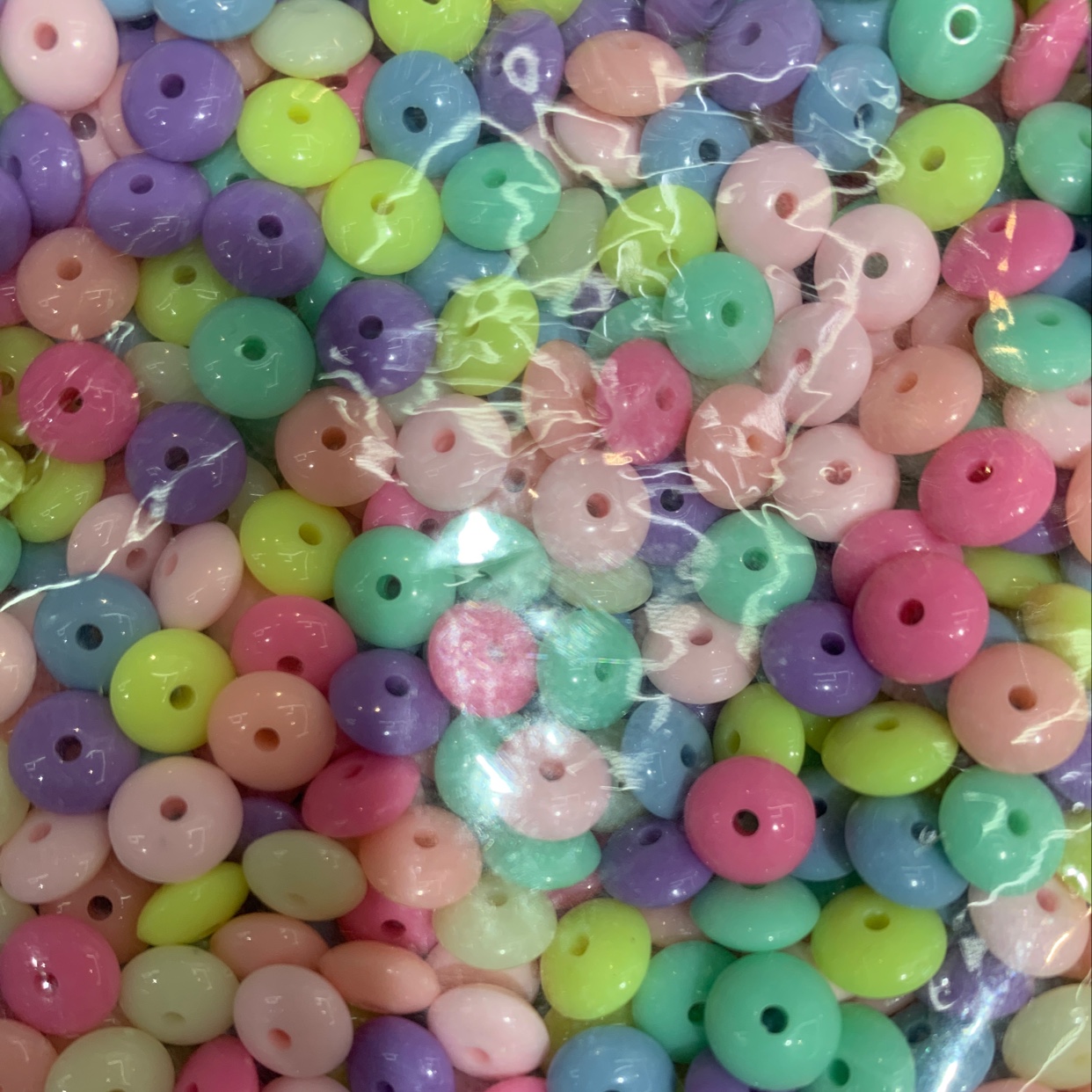 Small flat bead acrylic