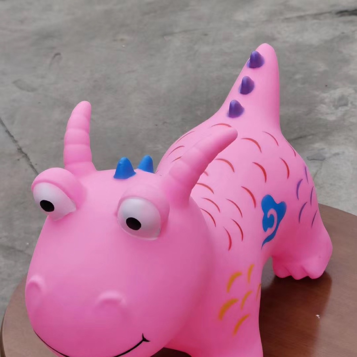 特大防爆加厚环保充气跳跳动物卡通龙新款跳跳马细节图