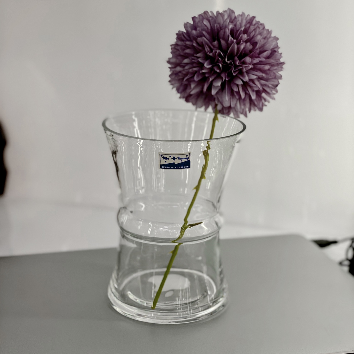 Modern simple constrained waist transparent glass vases, hydroponic plants, flowers, flower arrangements, decorative items, factory direct sales and wholesale details Picture