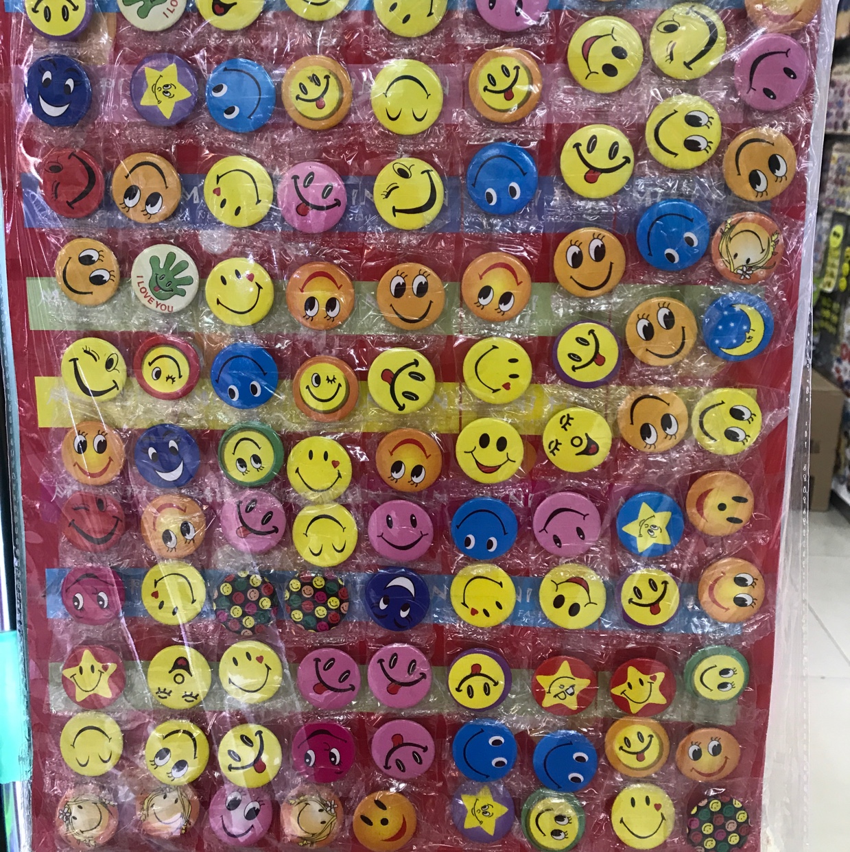 The 2.5cm color smiley face is installed in 108 PCS thumbnail
