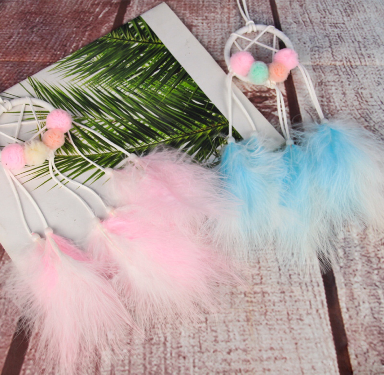 A hairball five-pointed star dreamcatcher pendant Specification image