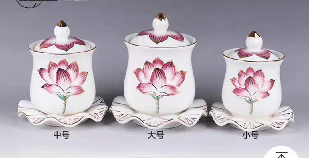 Auspicious Buddhist ornaments: Colorful lotus and gilded cup