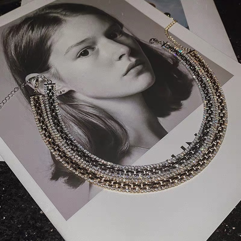 轻奢镶钻项链女小众设计感锁骨链 时尚个性ins风饰品女潮