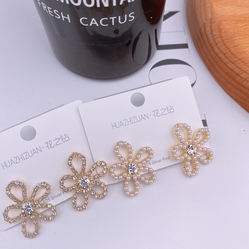 South Korea Dongdaemun rice bead earrings thumbnail