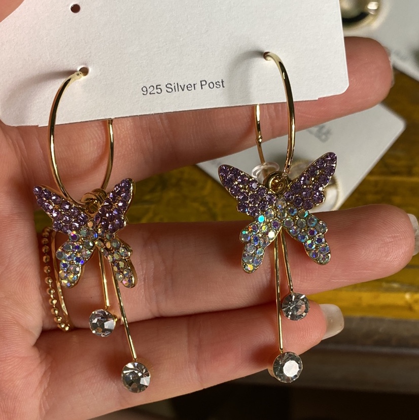 Butterfly 🦋 earrings from Dongdaemun, South Korea thumbnail