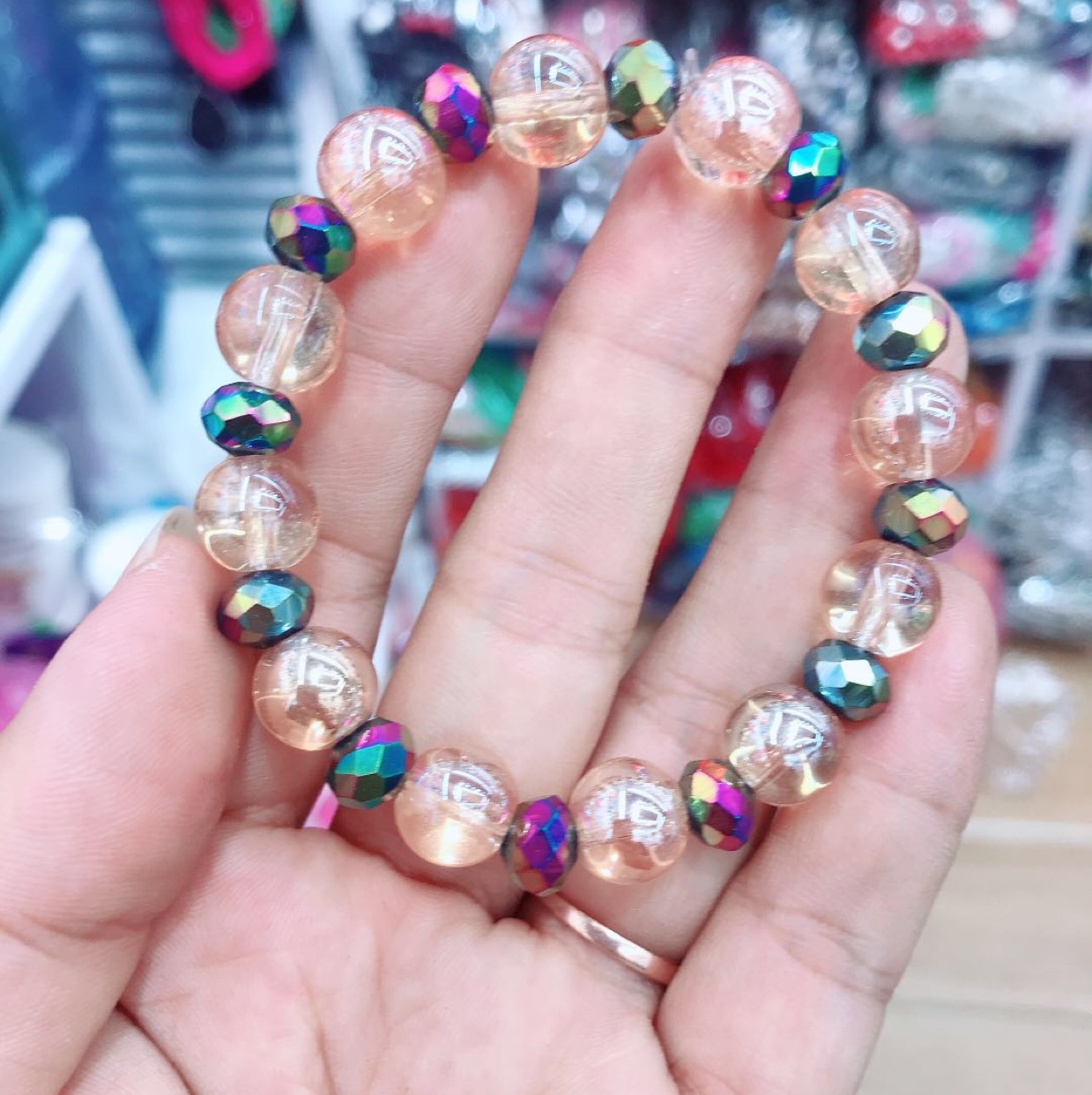 Amber gold bracelet in five colors details Picture