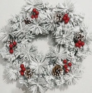 松针PVC混合植绒花环加沾白松果红果