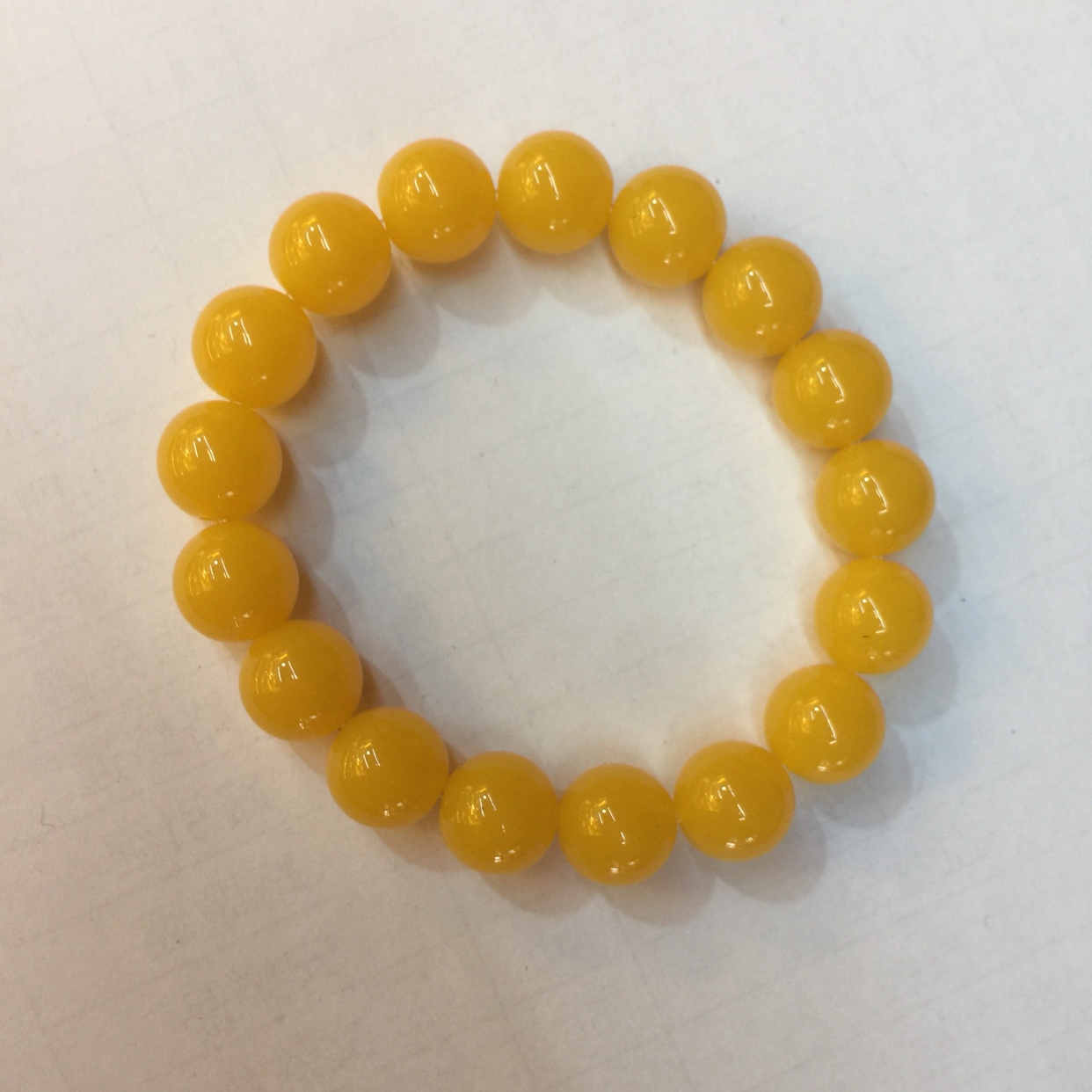 Imitation amber hand beads
