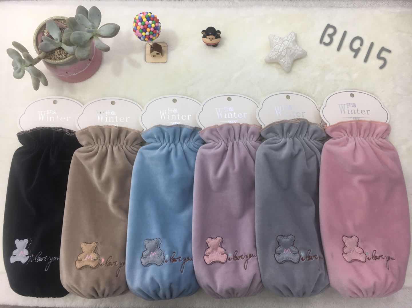 Plush sleeve covers Specification image