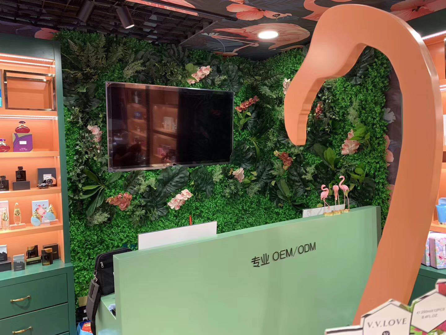 Zhejiang Jinghui Cosmetics Co., LTD describe pic - 4