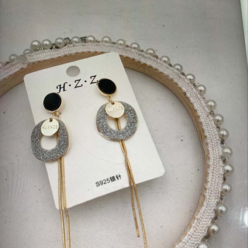 Dongdaemun earrings from South Korea thumbnail