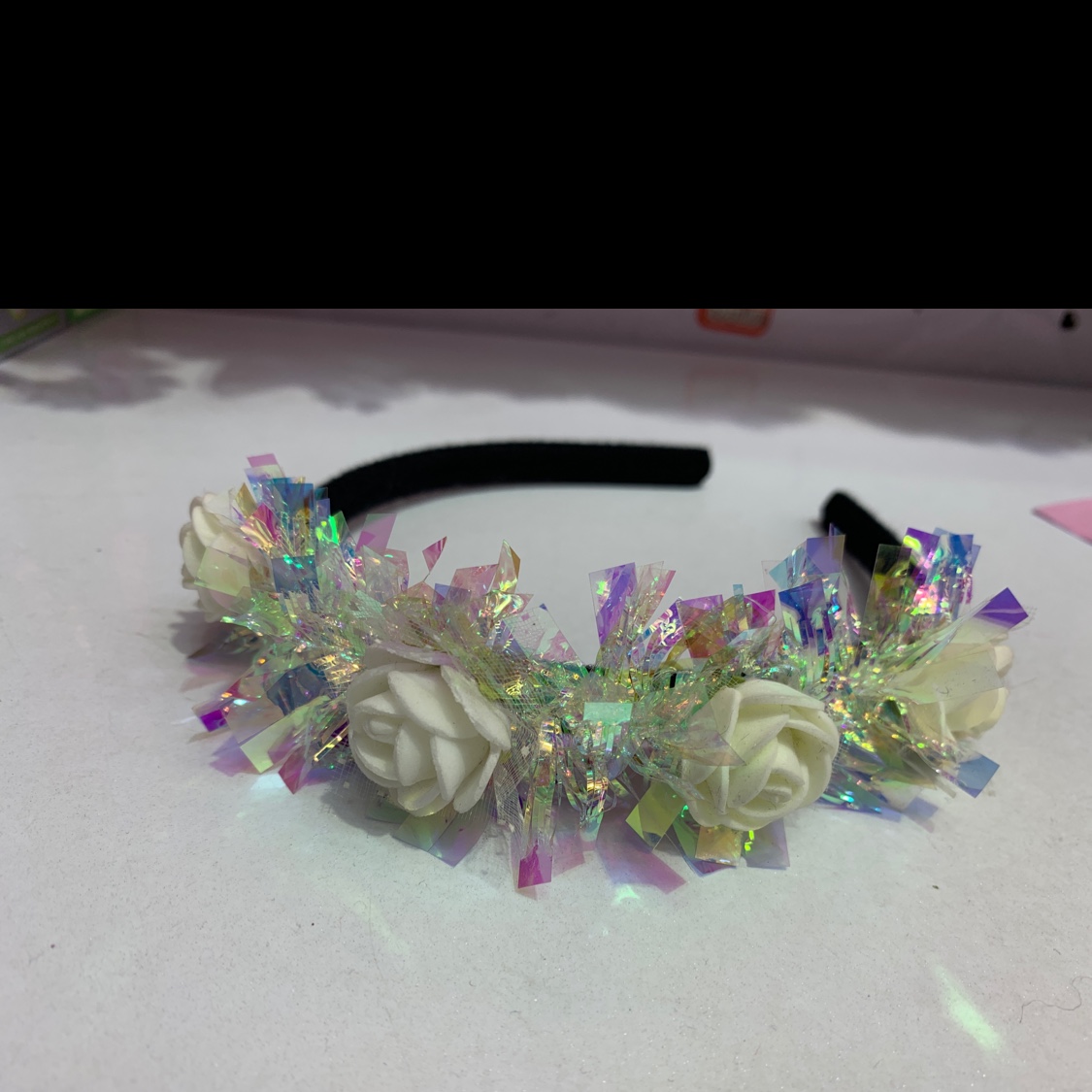gold flower headband thumbnail