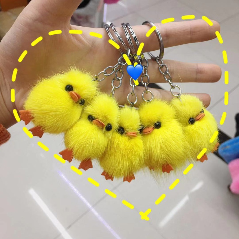 Manufacturer direct sale of high-grade real fox hair small yellow duck pendant mini duck key chain fur bags ornaments accessories thumbnail