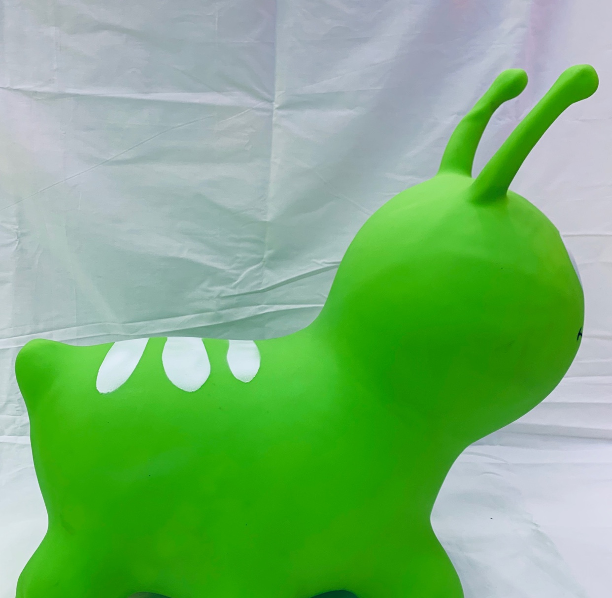 Extra grande a prueba de explosiones engrosado ambiental inflable salto animal nuevo estilo oruga salto salto caballo Specification image