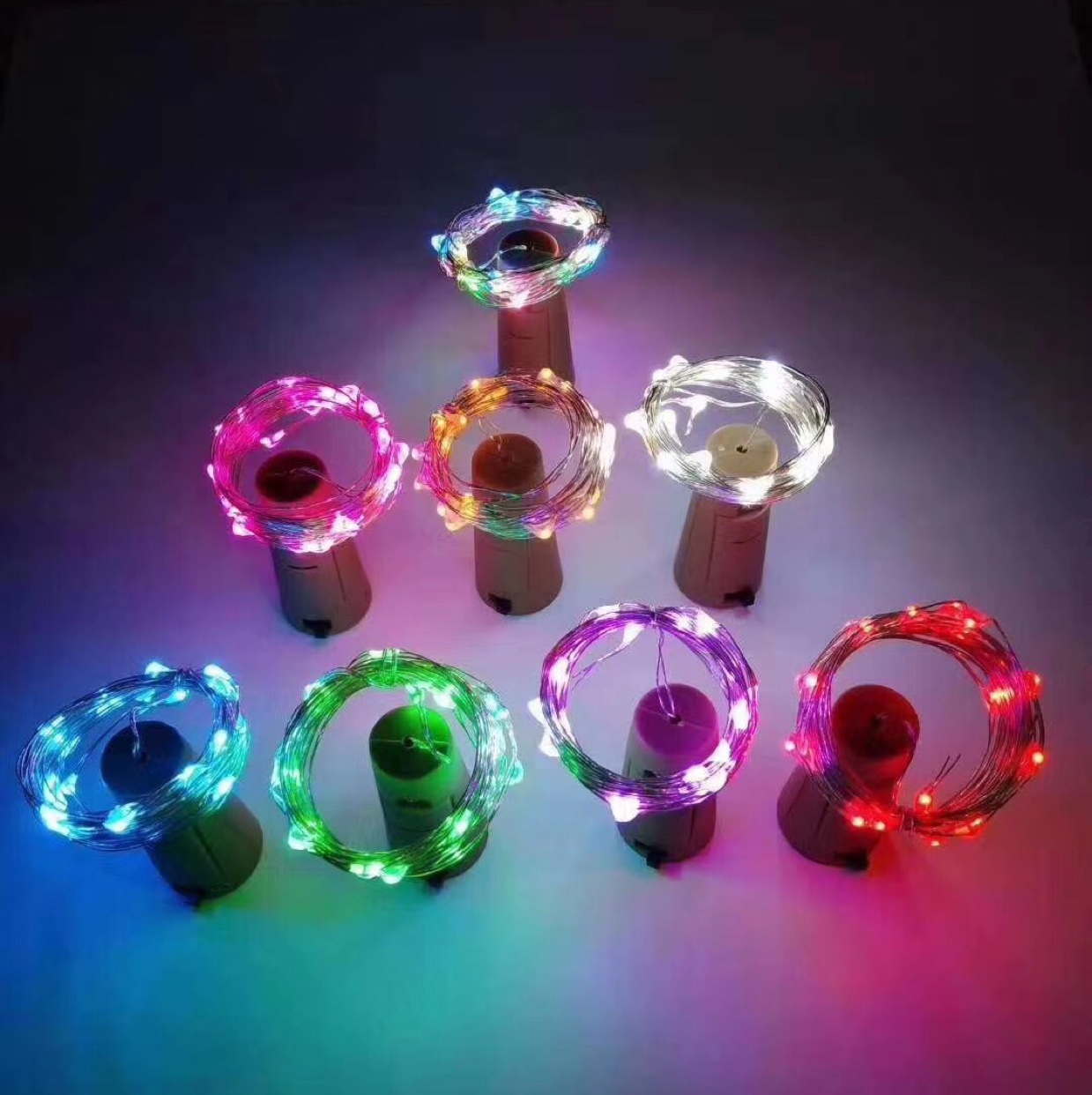 福田市场一区三楼6064嘉顺灯饰、厂家直销批发LED灯串、流