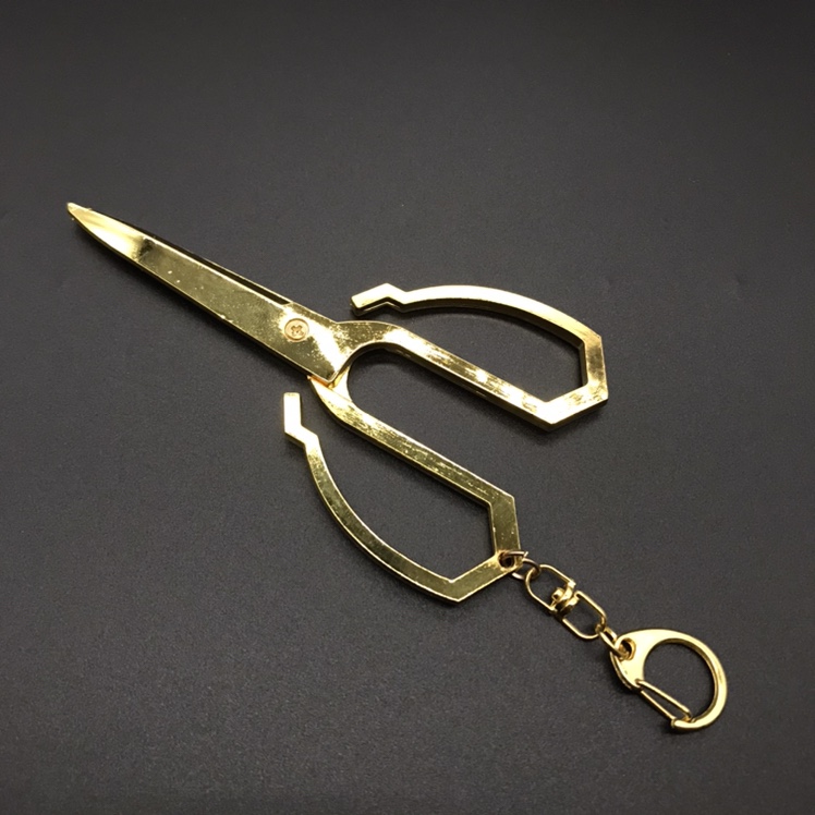 New anime merchandise: Assassin 5, 6, 7, 7, Mei 13, darts, scissors, alloy weapon model, keychain, pendant, Assassin token Specification image