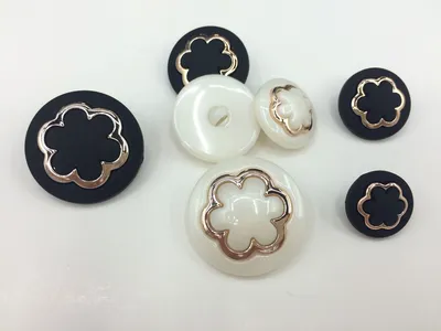 Button Pearl Button