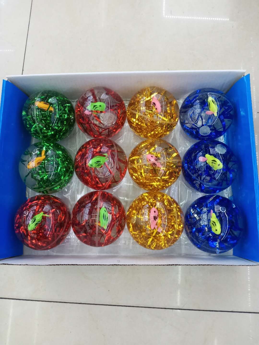 7CM كرات السمك الخيوط الذهبية 01.