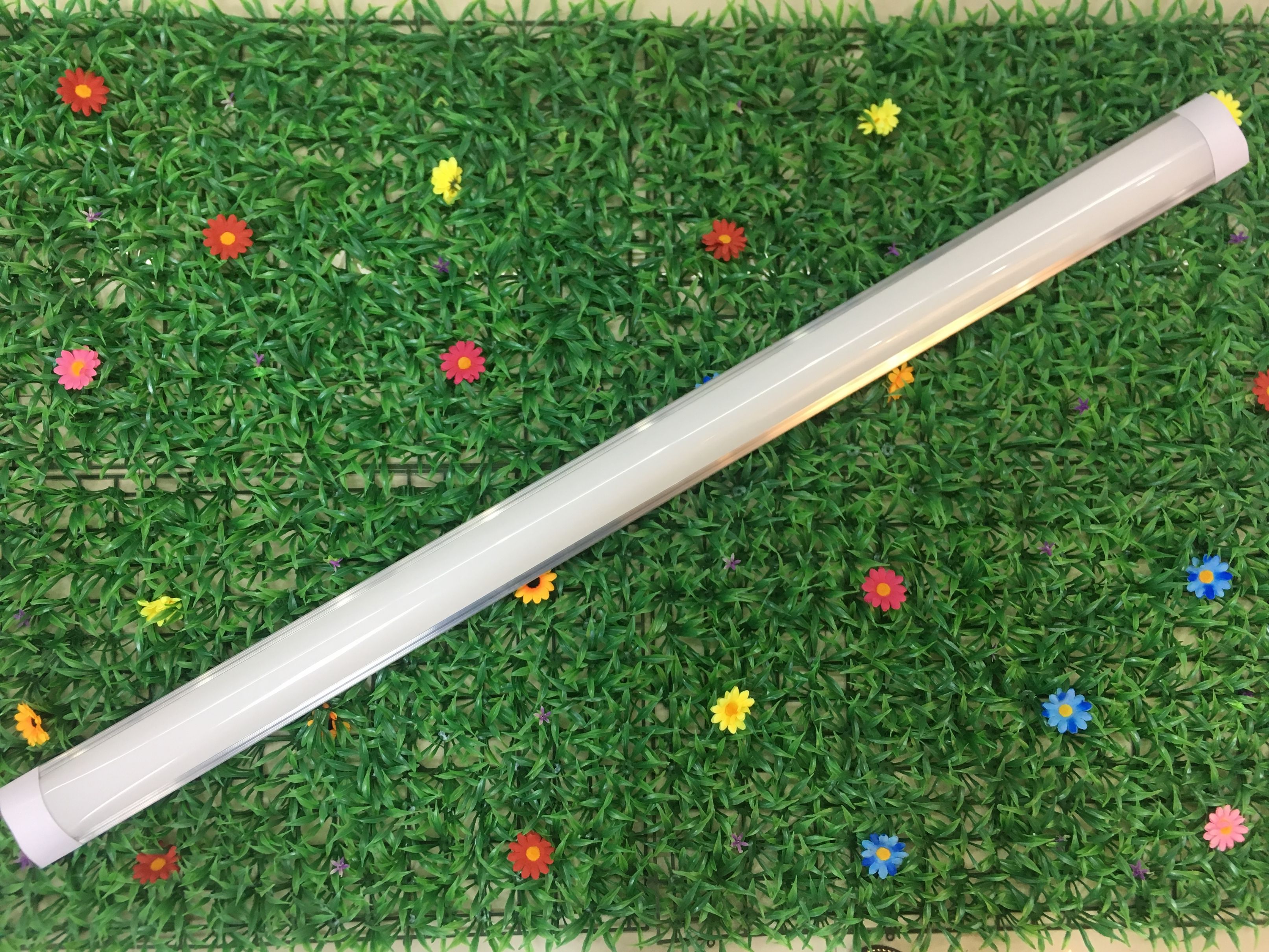 0.6M 20W Led Purification Light No Flicker Classroom Library High Light Hospital Corridor Light Tube Aluminum Specification drawing