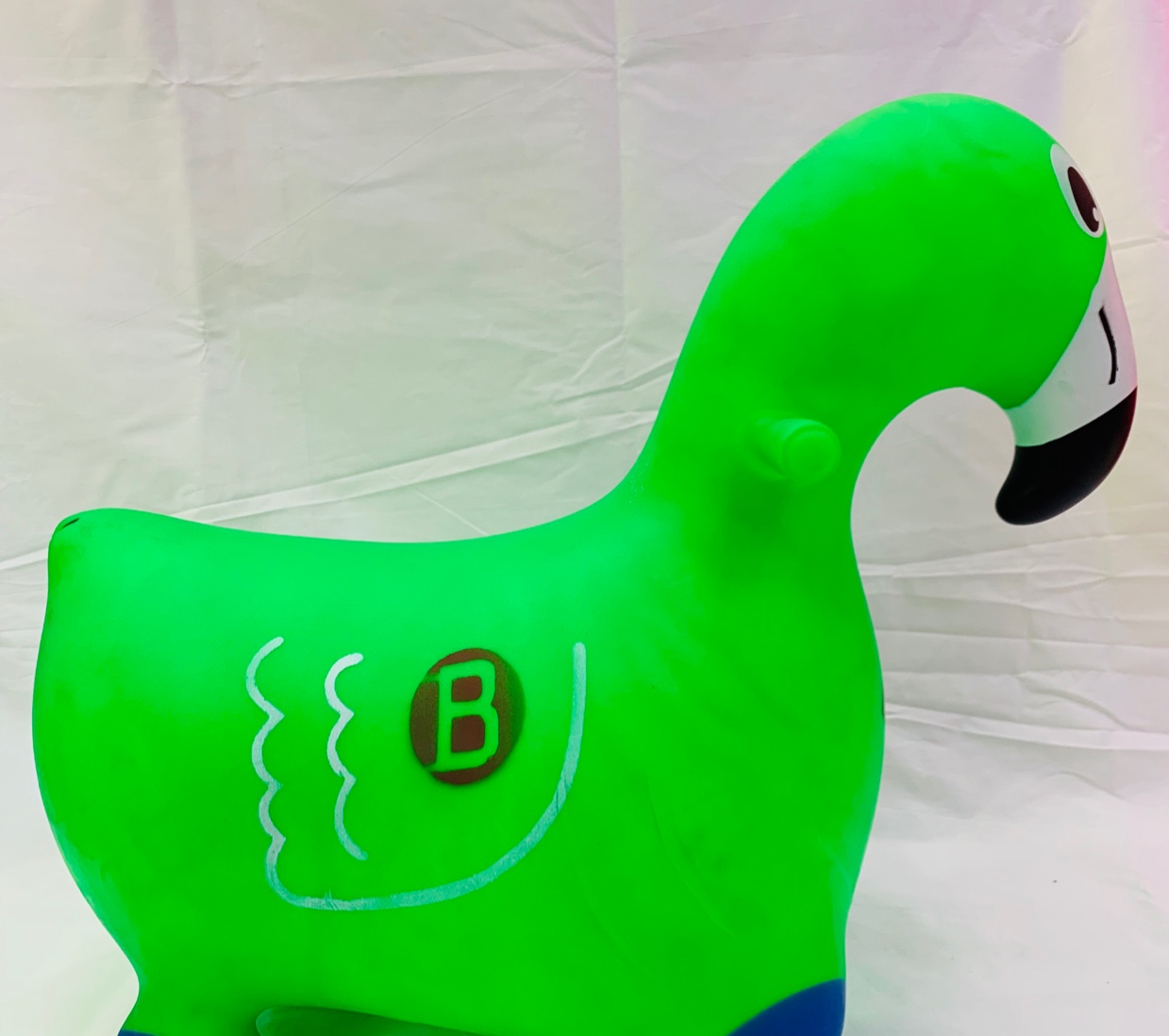Extra grande a prueba de explosiones engrosado ambiental inflable salto animal nuevo flamenco salto caballo Specification image