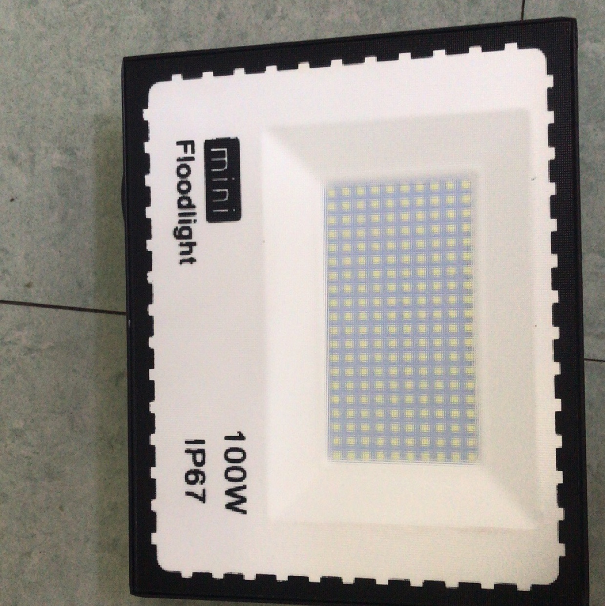 Solar lamp