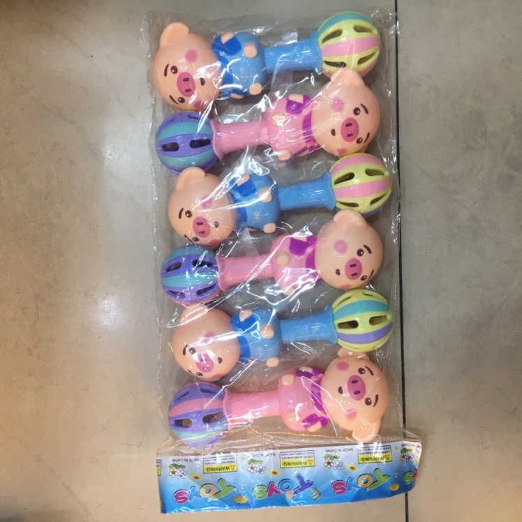 Intellectual growth of infants and toddlers aged 0-3 years old with hand-held rattle toys