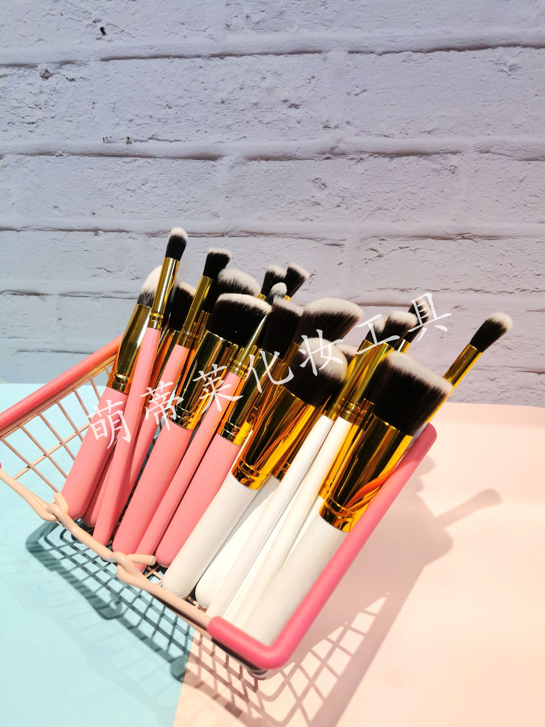 Five major, five minor, ten makeup brushes, aluminum tube, wooden handle, artificial fiber beauty tools, new makeup brushes details Picture