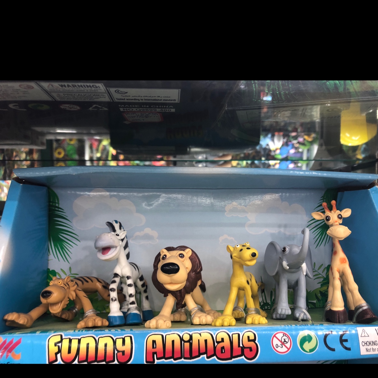 开窗盒卡通森林产品图