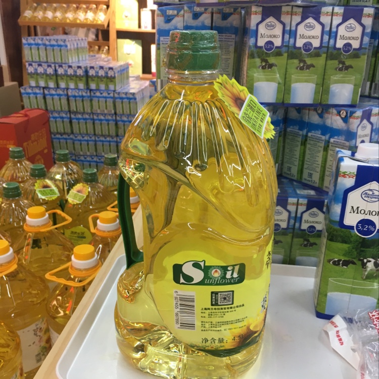 蒂勒庄园乌克兰葵花籽油 4.5L油详情2