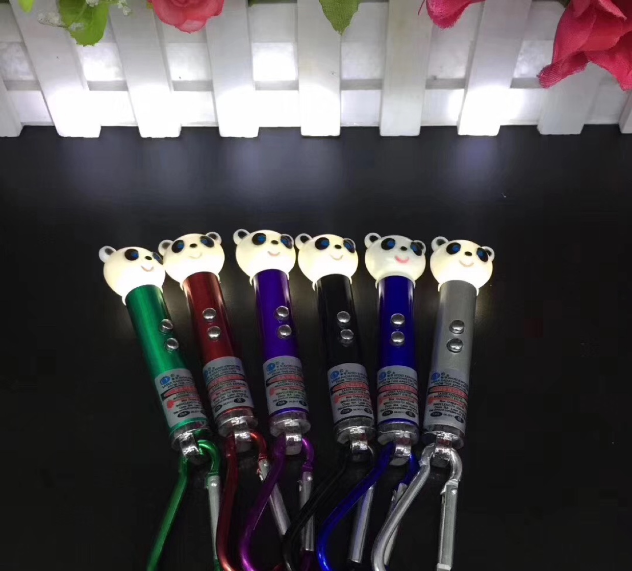 CY-821
皮熊猫多功能验钞激光灯详情图6