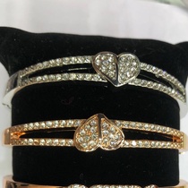 Peach heart bracelet