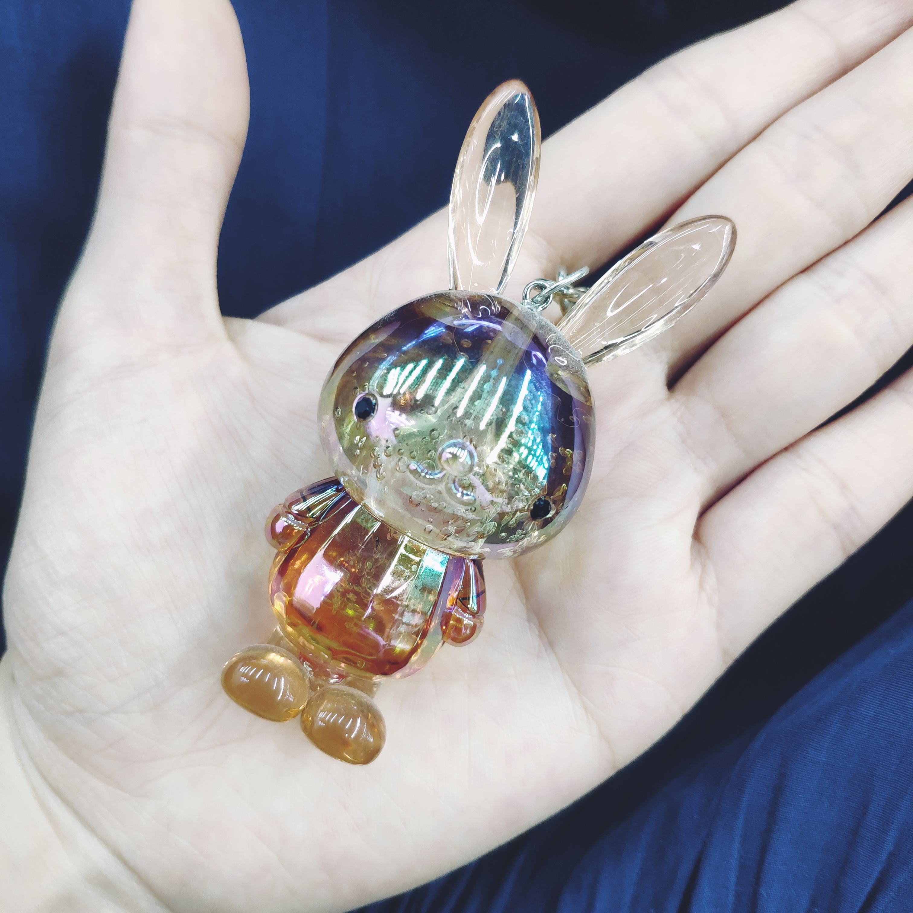Aizhu jewelry bubble acrylic two-color gradient rabbit car keychain pendant schoolbag cartoon chain style detail image 7