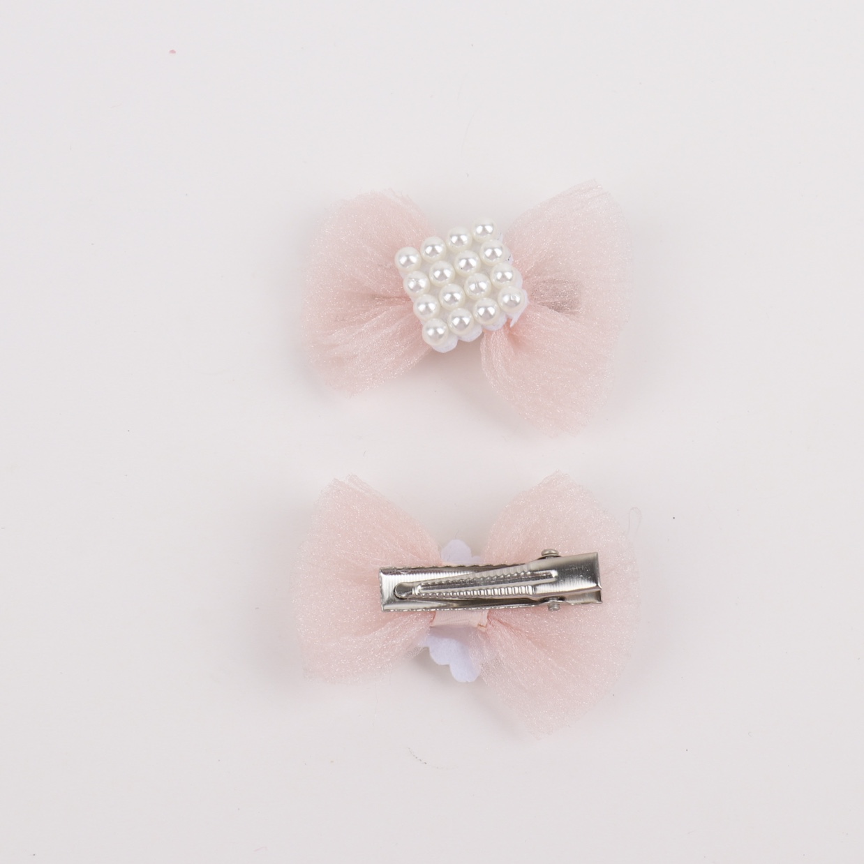 Pearl yarn clamp thumbnail