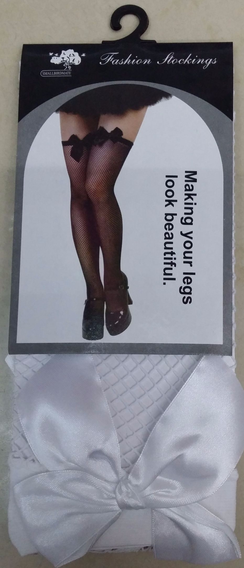 白色中小网长筒袜加白色蝴蝶结