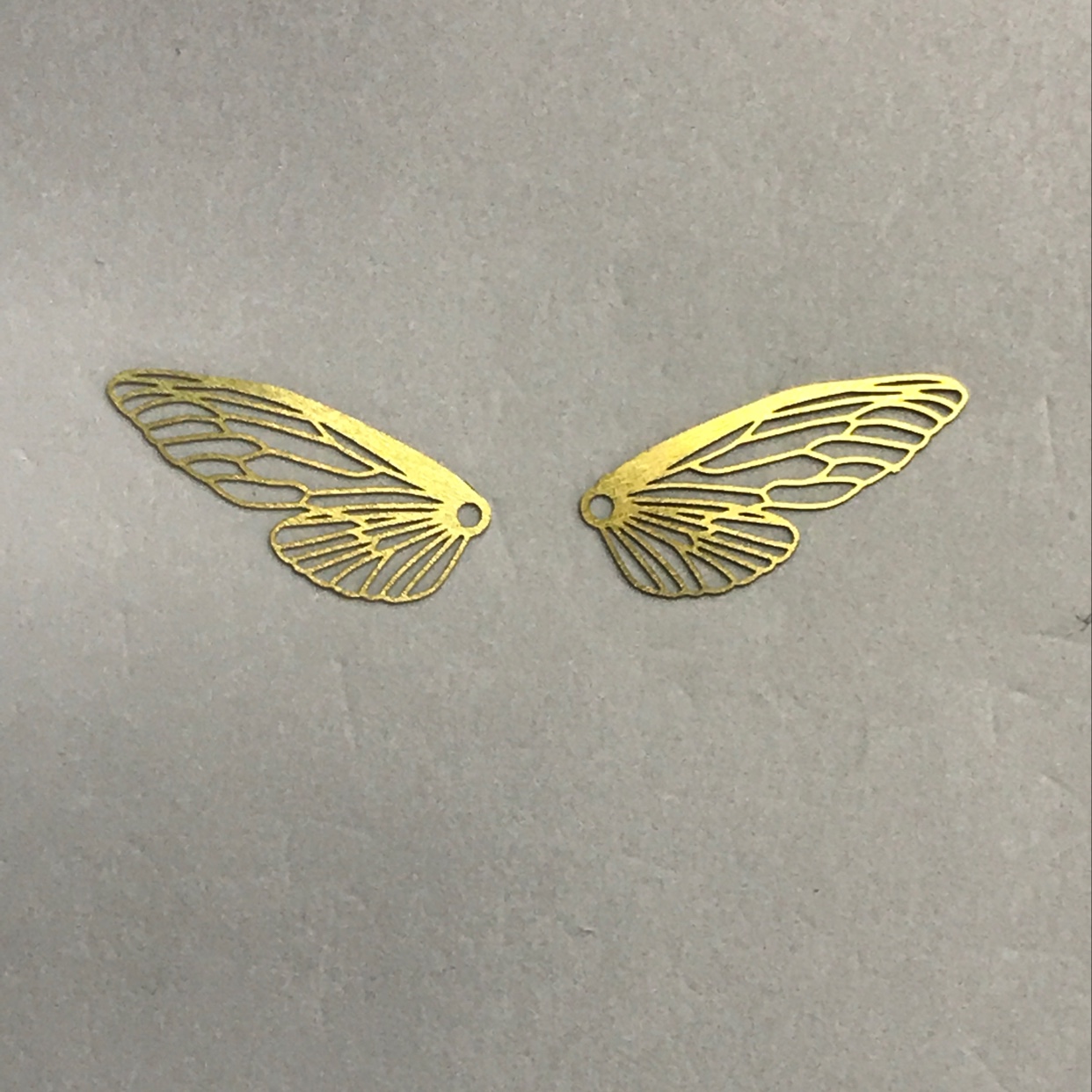 飞特电脑片E3-8713 环保腐蚀片黄铜片 镂空翅膀铜片 饰品配件，耳环项链吊坠耳饰