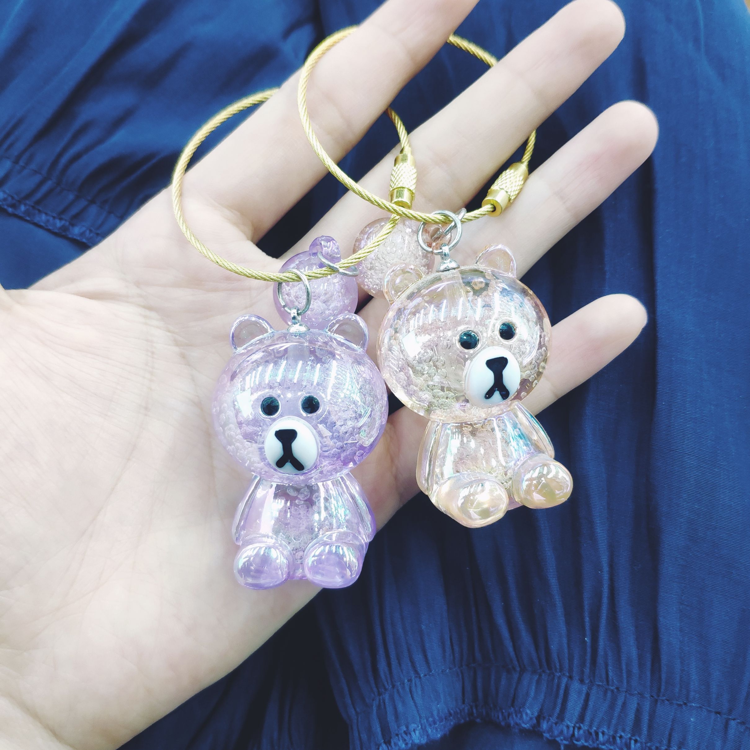 Aizhu jewelry bubble acrylic Brown Bear car keychain pendant, schoolbag cartoon chain lock pendant