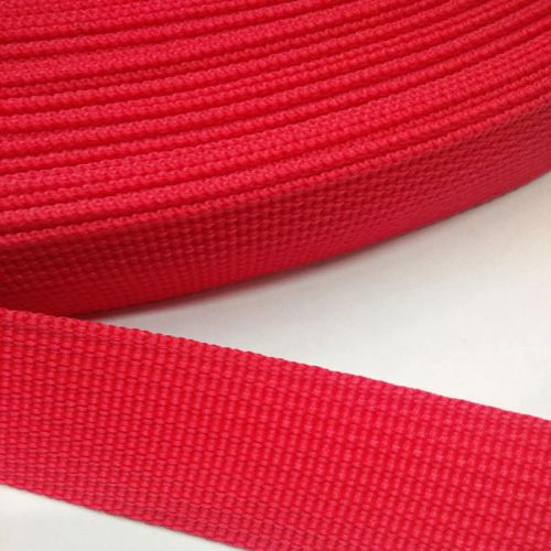 Factory direct sales of 2-5cm polypropylene 600d pit straps for backpacks, school bags and luggage, with woven straps in stock Application Scenario