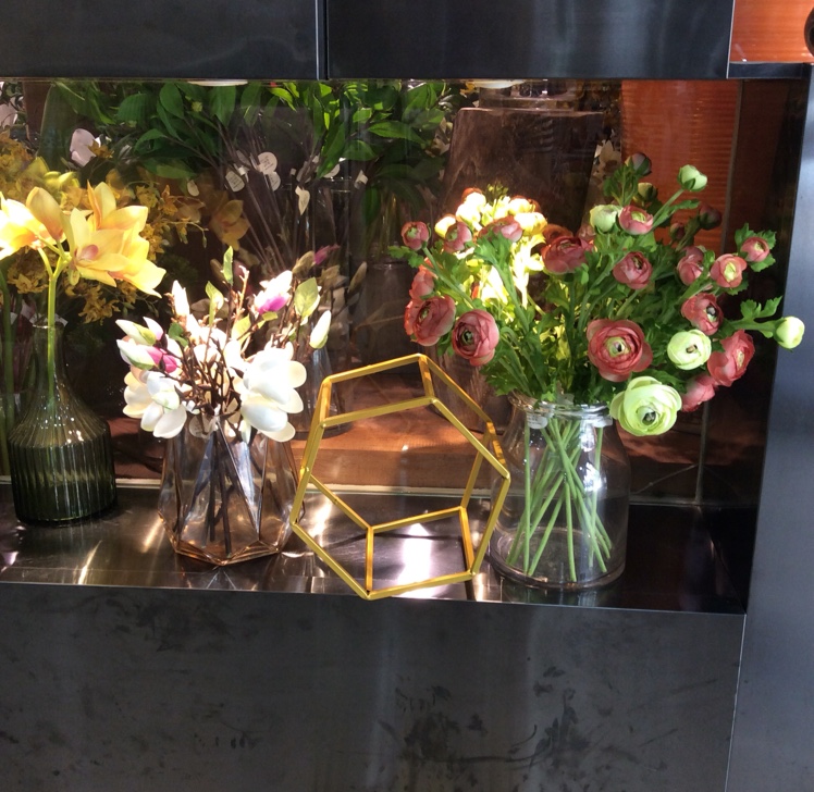 义乌好货 欧式创意婚庆道具铁艺六边形四件套婚礼场景布置摆件批发-1001/9248产品图