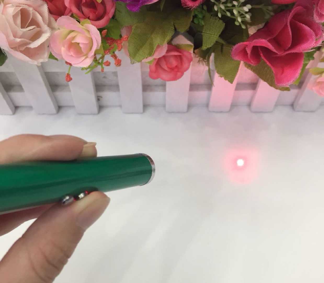 投影机灯泡实物图