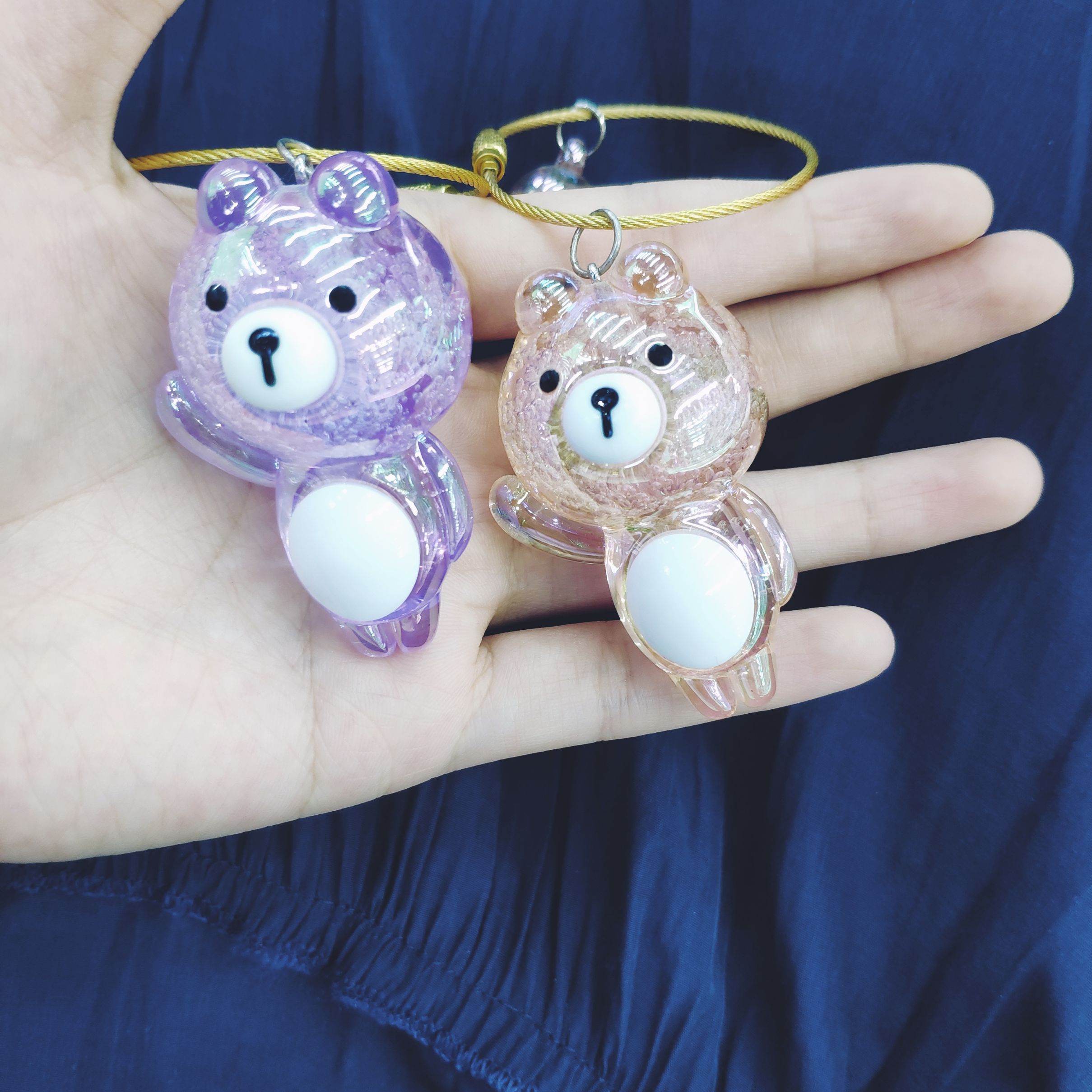 Aizhu jewelry bubble acrylic Brown Bear car keychain pendant, schoolbag cartoon chain bag lock