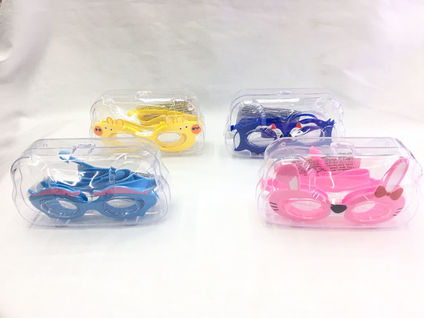 Yiwu Feiduo's new children's swimming goggles, waterproof glasses, and silicone protective goggles detail image 2